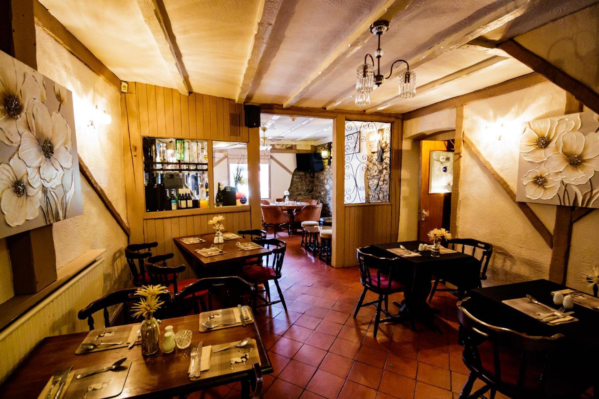 The White Hart Inn Llandeilo Exterior foto